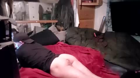 Snapshot of yamarocket05 chatting on 11/12/25, 12:05 rocket online show from 11/12/25, 12:05