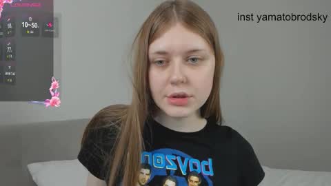 yamatobrodsky1 online show from 09/19/25, 12:23