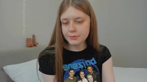 yamatobrodsky1 online show from 10/12/25, 10:03