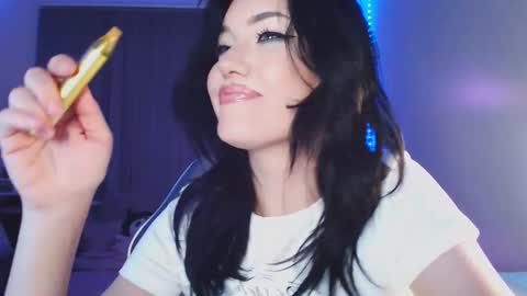 Yami online show from 10/03/25, 09:45