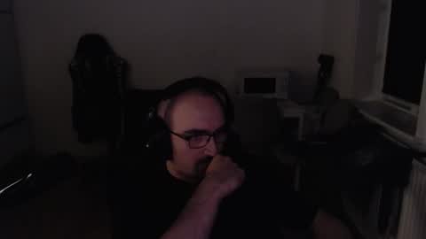 YamilLamal online show from 10/26/25, 11:20