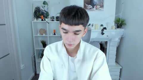 Snapshot of yamitwink chatting on 11/01/25, 08:22 yamitwink online show from 11/01/25, 08:22