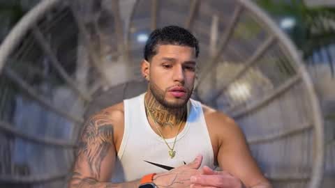 yamp sambrano online show from 10/04/25, 01:36