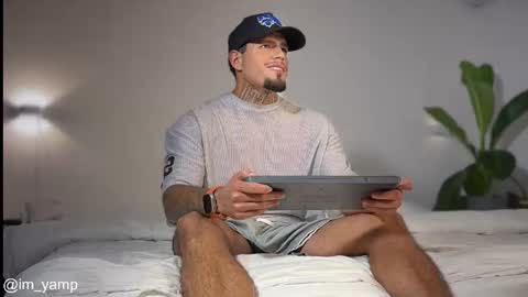 yamp sambrano online show from 02/11/26, 11:54