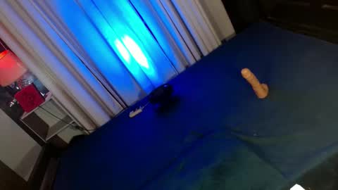 REYAN online show from 03/11/25, 04:32