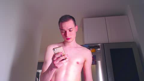 Yan online show from 12/30/24, 11:28