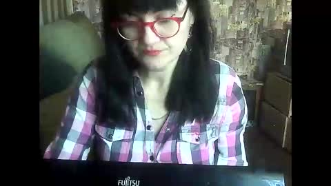 yanafiesta online show from 11/21/25, 11:31