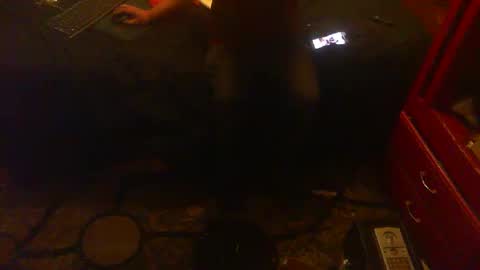 yangolox3 online show from 09/28/25, 03:23