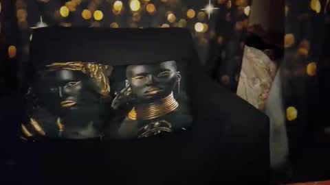 Anika online show from 11/19/25, 03:01