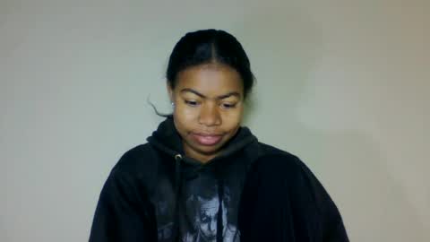 yannick_01 online show from 06/17/26, 10:32