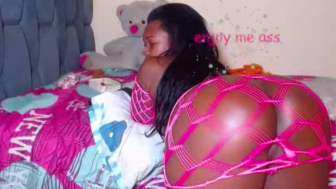 yanniiz online show from 02/25/26, 05:39