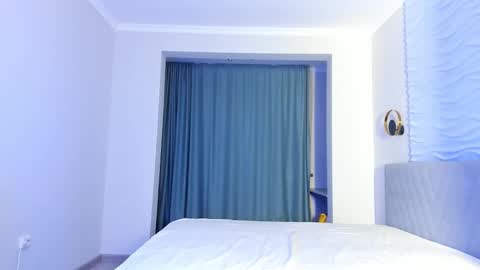 Yana online show from 01/11/26, 10:04