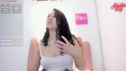 yara10_ online show from 05/26/26, 12:23
