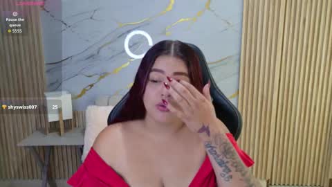 Snapshot of yara22_ chatting on 11/07/25, 07:58 Yara online show from 11/07/25, 07:58