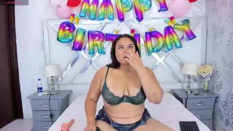 Yara online show from 02/18/26, 03:46