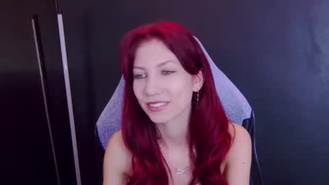 Snapshot of yasemina_ chatting on 03/15/26, 10:27 Yase online show from 03/15/26, 10:27