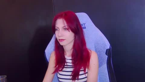 Snapshot of yasemina_ chatting on 03/25/26, 10:49 Yase online show from 03/25/26, 10:49