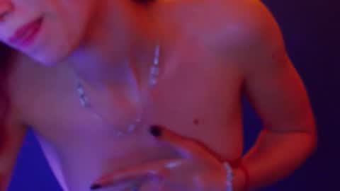 Snapshot of yasemina_ chatting on 04/21/26, 01:42 Yase online show from 04/21/26, 01:42