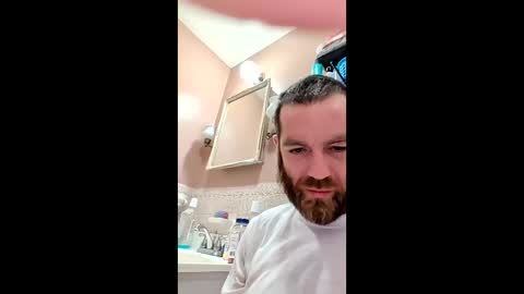 Snapshot of yashcdklyytx chatting on 12/17/25, 09:59 yashcdklyytx online show from 12/17/25, 09:59