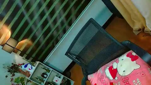 miss yasii online show from 04/16/26, 10:01