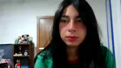 Snapshot of yasmin_paez23 chatting on 06/12/26, 12:20 Yasmin Paez online show from 06/12/26, 12:20