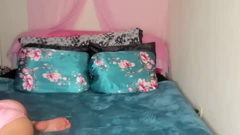 Yasmina online show from 01/27/25, 06:41