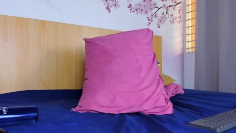 Yasminn Scott online show from 03/04/25, 03:15