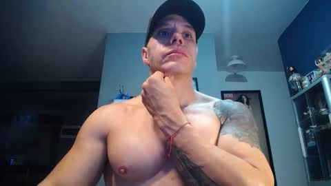 Snapshot of yatho_ chatting on 02/14/26, 01:57 yahto online show from 02/14/26, 01:57