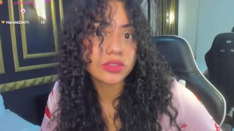 yaya23x online show from 09/19/25, 02:29