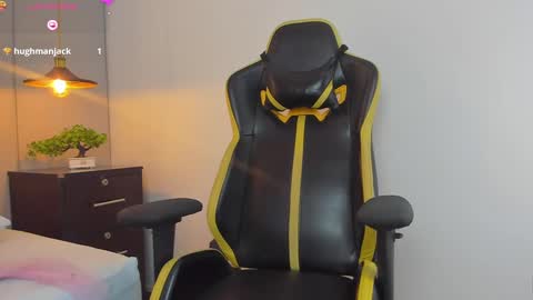 yaya23x online show from 09/24/25, 01:47