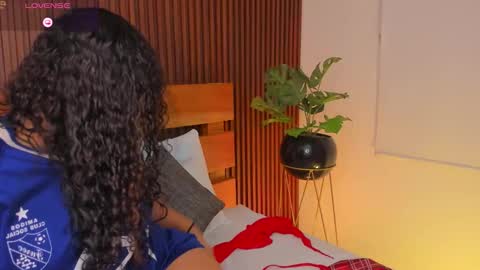 Snapshot of yaya23x chatting on 11/19/25, 02:39 yaya23x online show from 11/19/25, 02:39