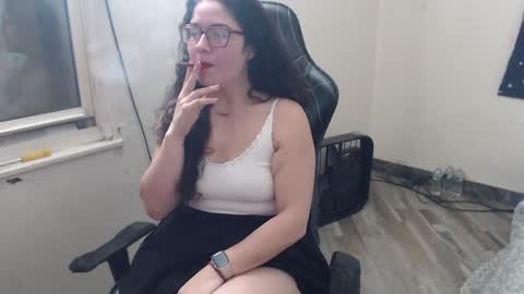 Snapshot of yayamarie chatting on 02/03/25, 03:42 yayamarie online show from 02/03/25, 03:42