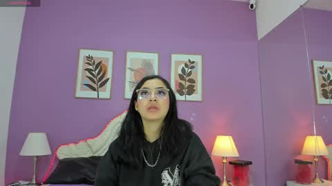 Yaya  online show from 06/06/26, 12:10