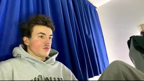 Snapshot of yayay333 chatting on 03/08/26, 01:14 yayay333 online show from 03/08/26, 01:14