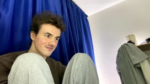 Snapshot of yayay333 chatting on 03/30/26, 07:26 yayay333 online show from 03/30/26, 07:26