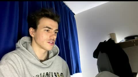 Snapshot of yayay333 chatting on 04/02/26, 07:22 yayay333 online show from 04/02/26, 07:22