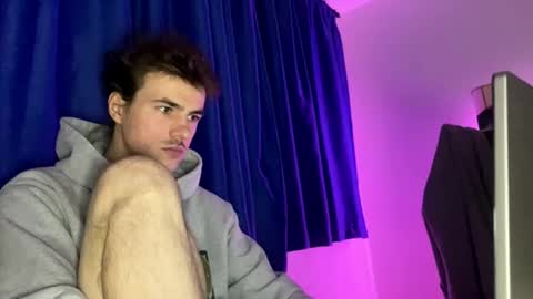 Snapshot of yayay333 chatting on 04/14/26, 11:11 yayay333 online show from 04/14/26, 11:11