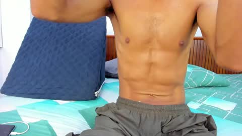 yayi_and_derek online show from 05/16/26, 11:31