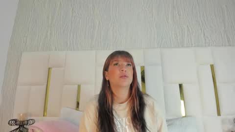 yayi derek  online show from 09/22/25, 11:34