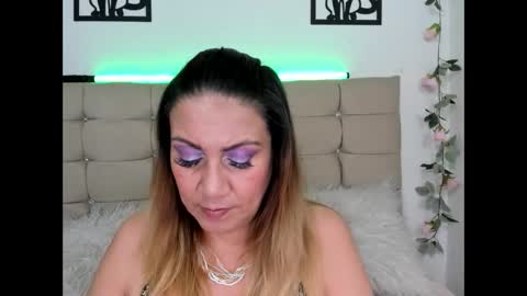 yayita online show from 09/22/25, 01:46