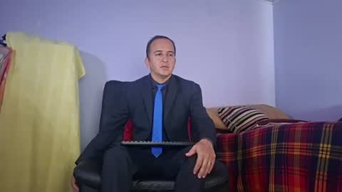 Snapshot of yazflor chatting on 06/12/26, 02:16 Hazzan y Greisy online show from 06/12/26, 02:16