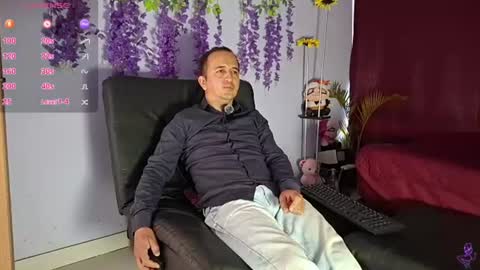 Snapshot of yazflor chatting on 06/22/26, 12:46 Hazzan y Greisy online show from 06/22/26, 12:46