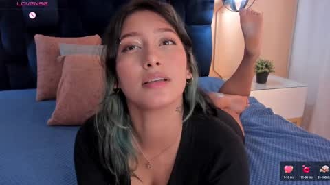 Snapshot of yazmin_rouse chatting on 01/03/25, 05:20 Yazmin online show from 01/03/25, 05:20