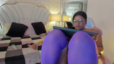 Snapshot of yazminjenner chatting on 04/11/26, 08:07 YazminJenner online show from 04/11/26, 08:07