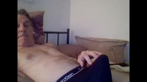 yeah_baby6988 online show from 09/29/25, 06:24