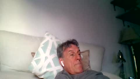 Snapshot of yeah_baby6988 chatting on 04/08/26, 02:00 yeah_baby6988 online show from 04/08/26, 02:00