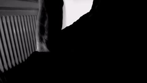 yeasayer online show from 01/08/26, 12:40