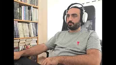 yeeaahoo online show from 09/15/25, 10:37