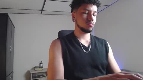 yeff online show from 10/21/25, 01:39