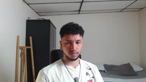 yeff online show from 01/09/26, 12:02